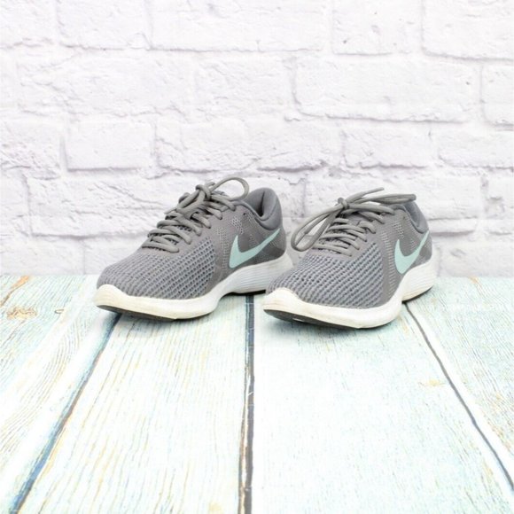 Nike Gray Mesh Lace Up Low Top Sneaker Running Shoes Size 8 - Picture 2 of 9